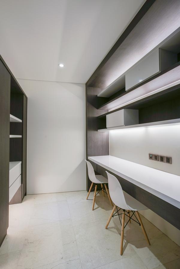 The Penthouse Klcc Apartemen