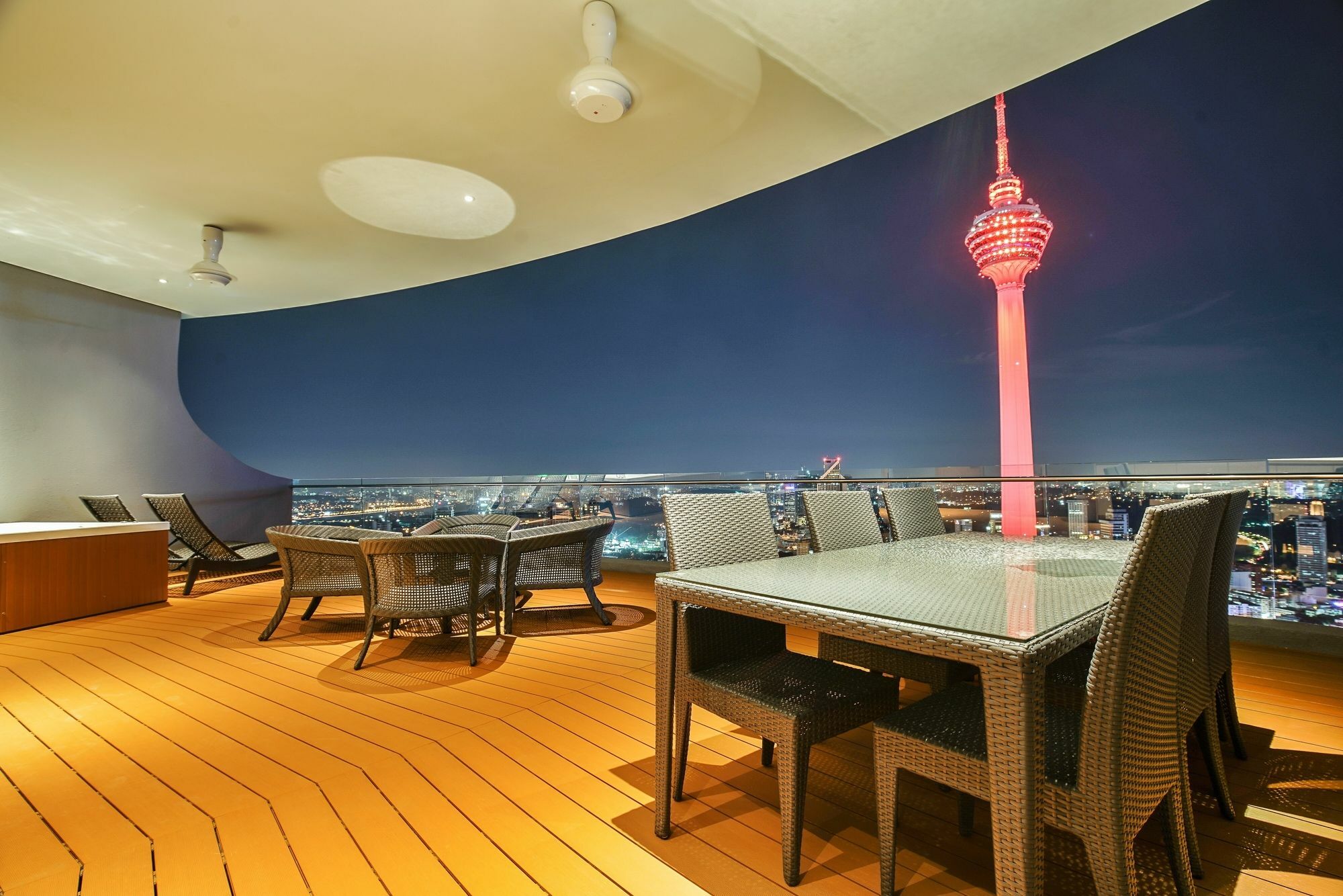 The Penthouse Klcc * Kuala Lumpur